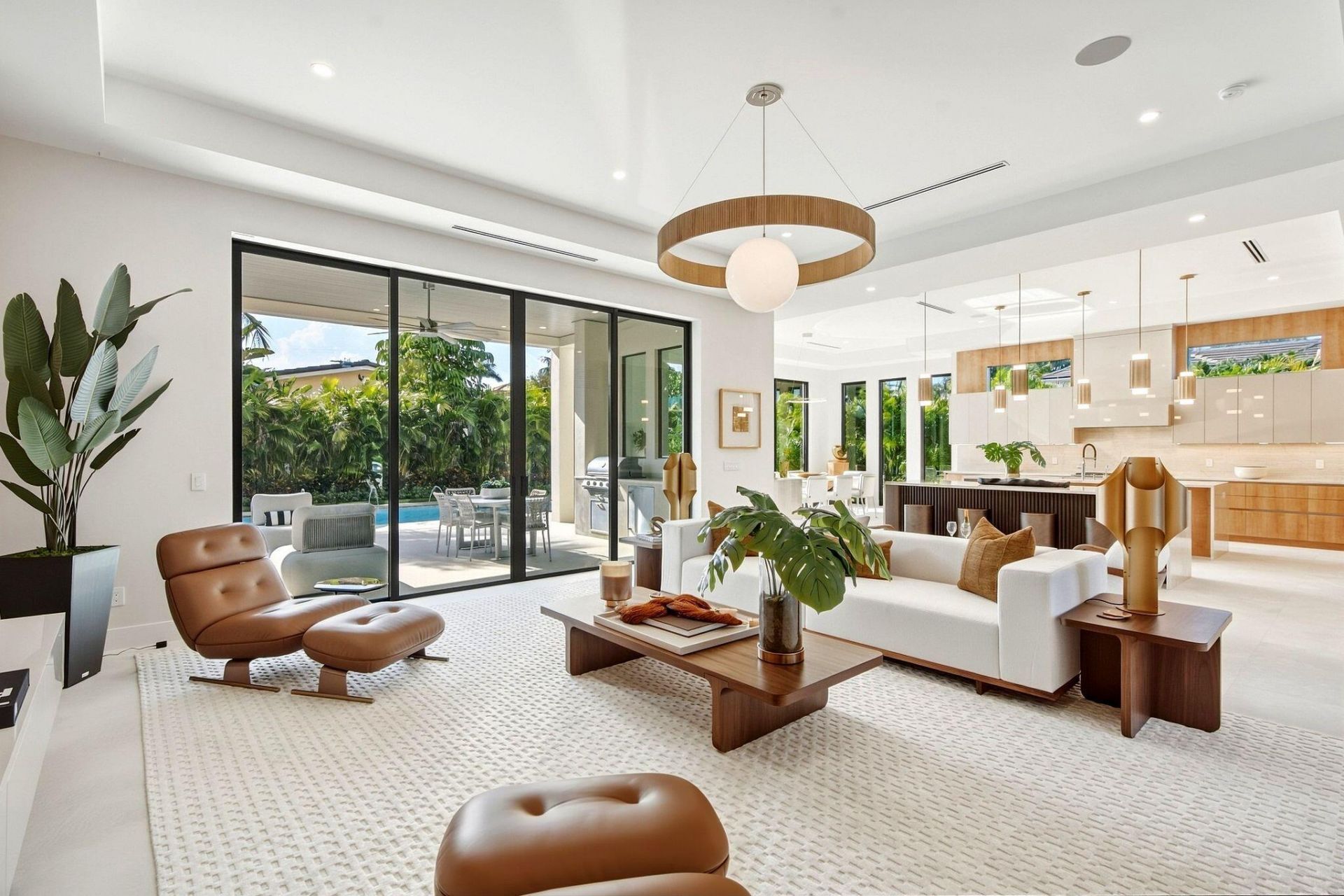 399 NE Spanish Court, Boca Raton, FL 33432 Photo