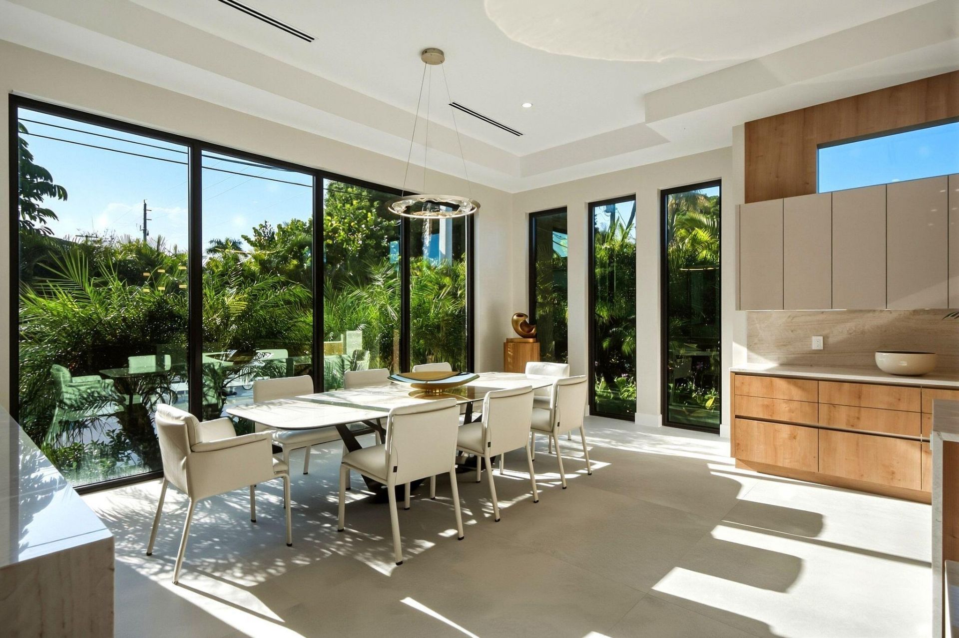 399 NE Spanish Court, Boca Raton, FL 33432 Photo