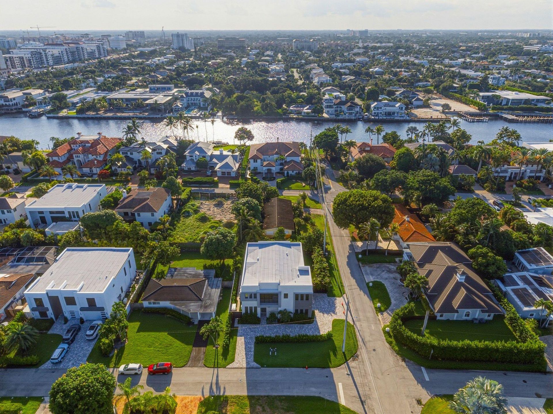 399 NE Spanish Court, Boca Raton, FL 33432 Photo