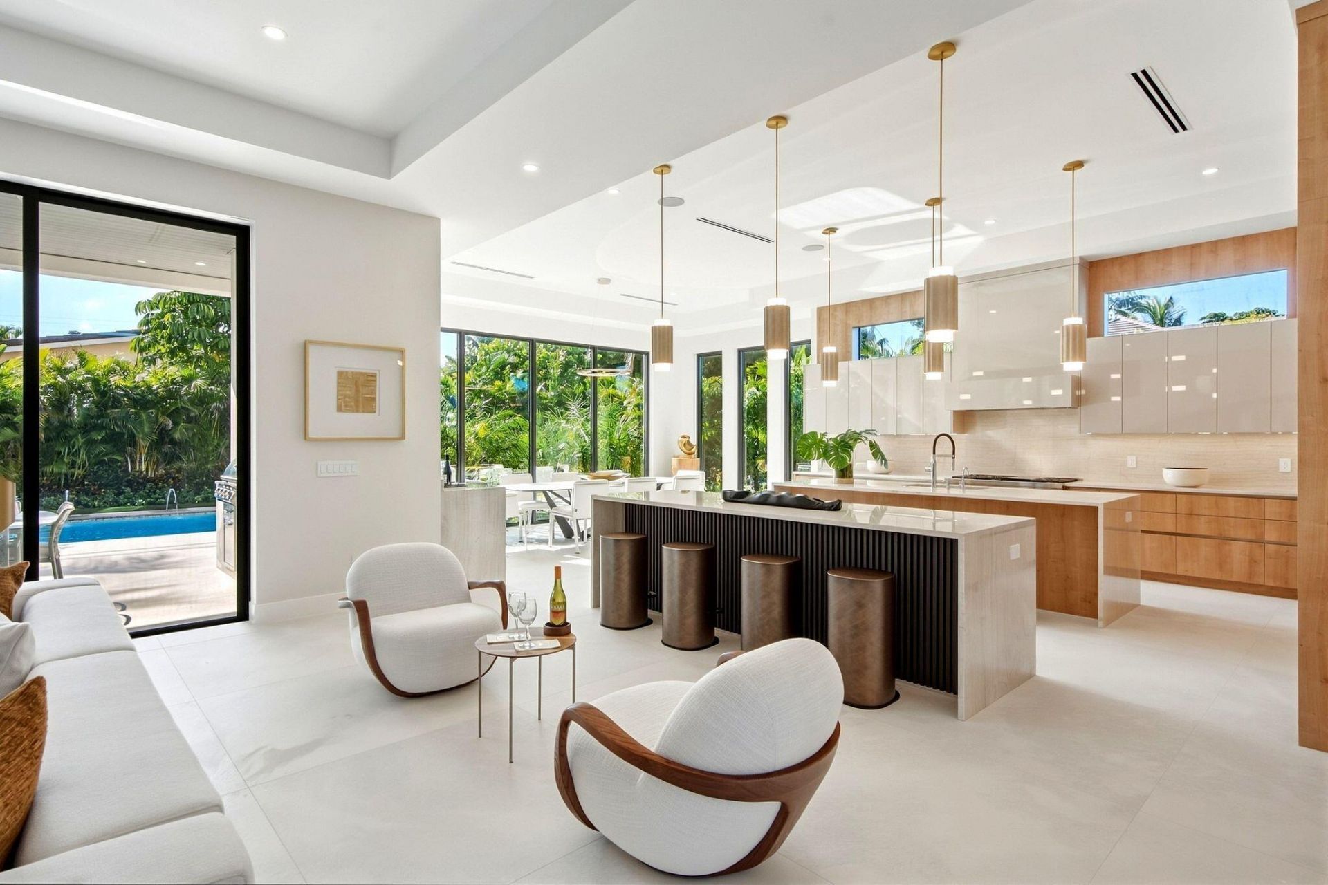 399 NE Spanish Court, Boca Raton, FL 33432 Photo