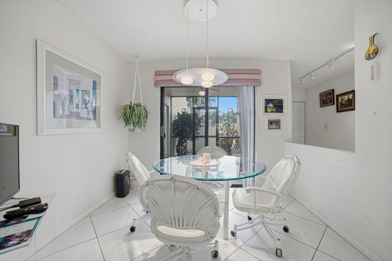 7501 Fairfax Drive, Tamarac, FL 33321 Photo