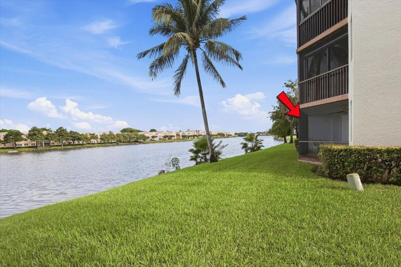 7501 Fairfax Drive, Tamarac, FL 33321 Photo
