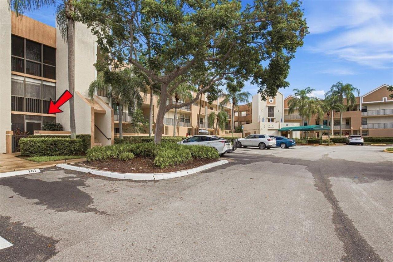 7501 Fairfax Drive, Tamarac, FL 33321 Photo