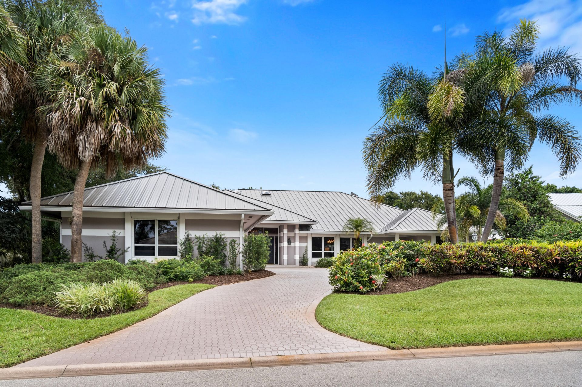 5883 SE Glen Eagle Way, Stuart, FL 34997 Photo