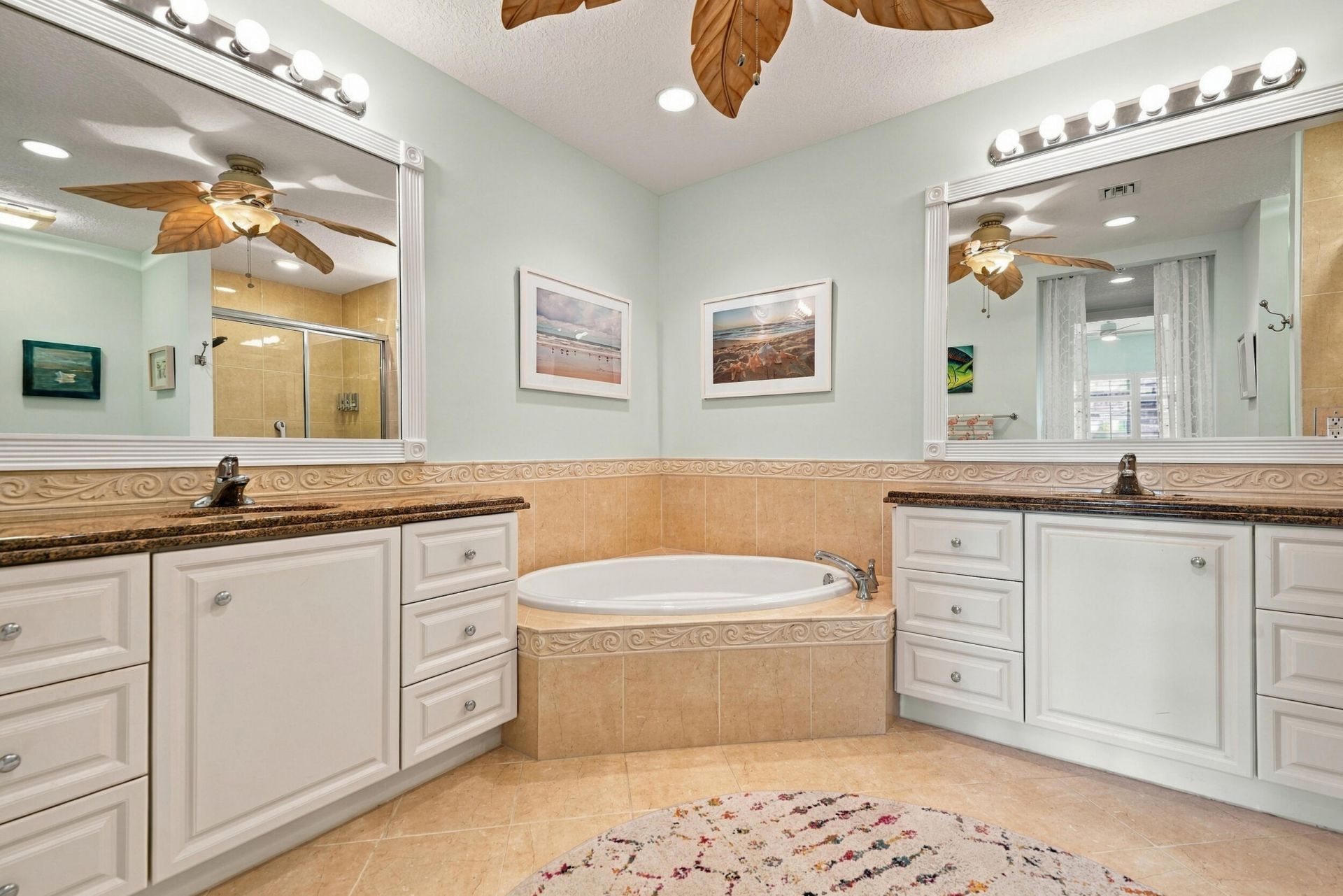 17 Harbour Isle Drive W, Unit 304, Fort Pierce, FL 34949 Photo