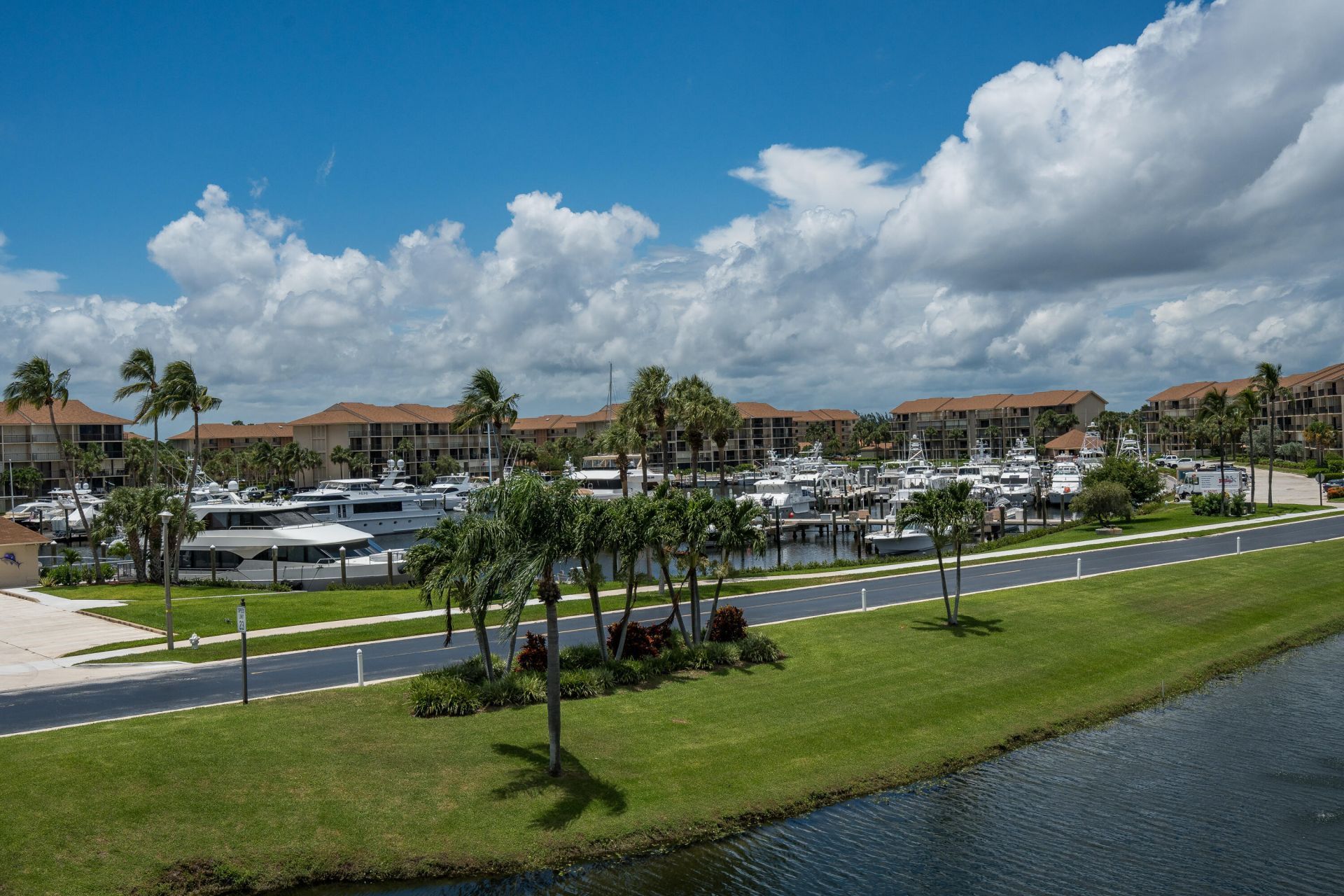 901 Seafarer Circle, Unit 306, Jupiter, FL 33477 Photo
