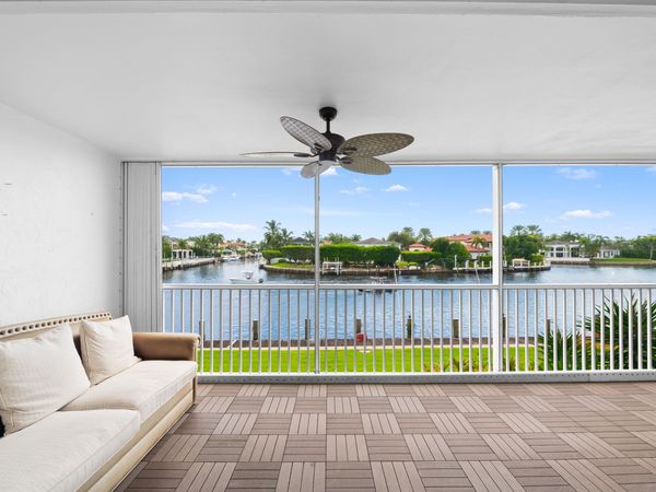 390 N FEDERAL Highway, Unit 202, Deerfield Beach, FL 33441