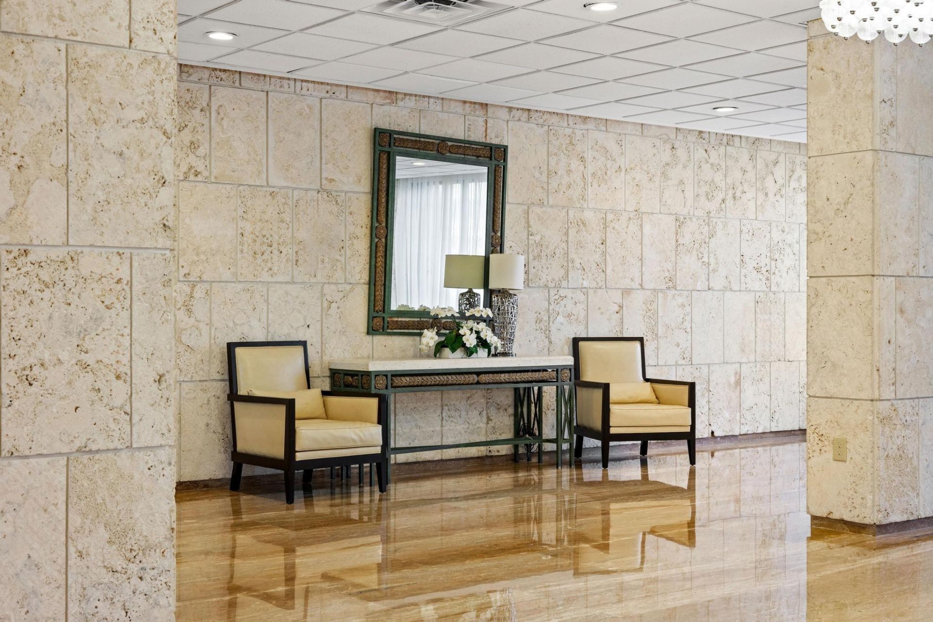 1950 S Ocean Drive, Unit PHB, Hallandale Beach, FL 33009 Photo