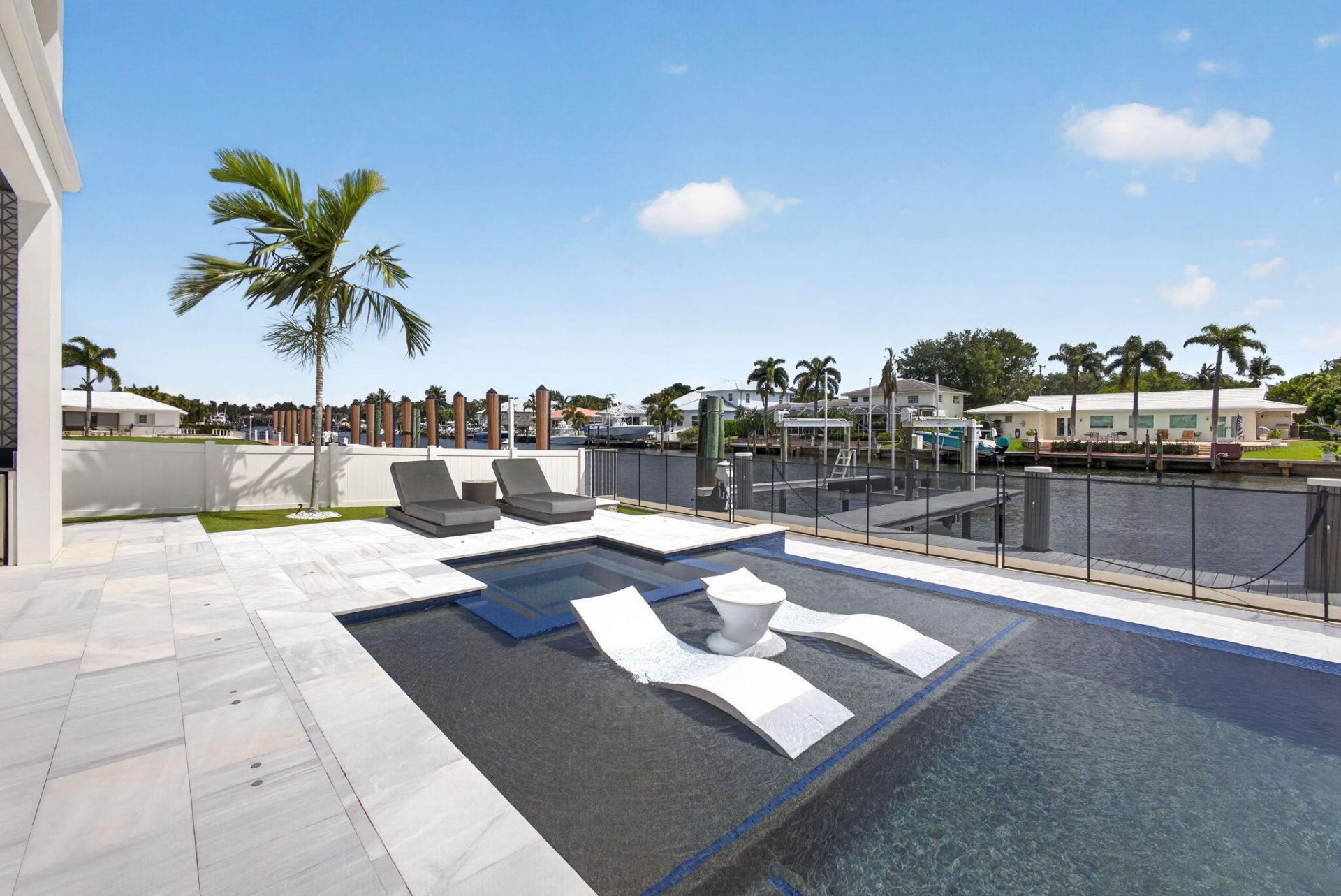 824 Shore Drive, North Palm Beach, FL 33408 Photo
