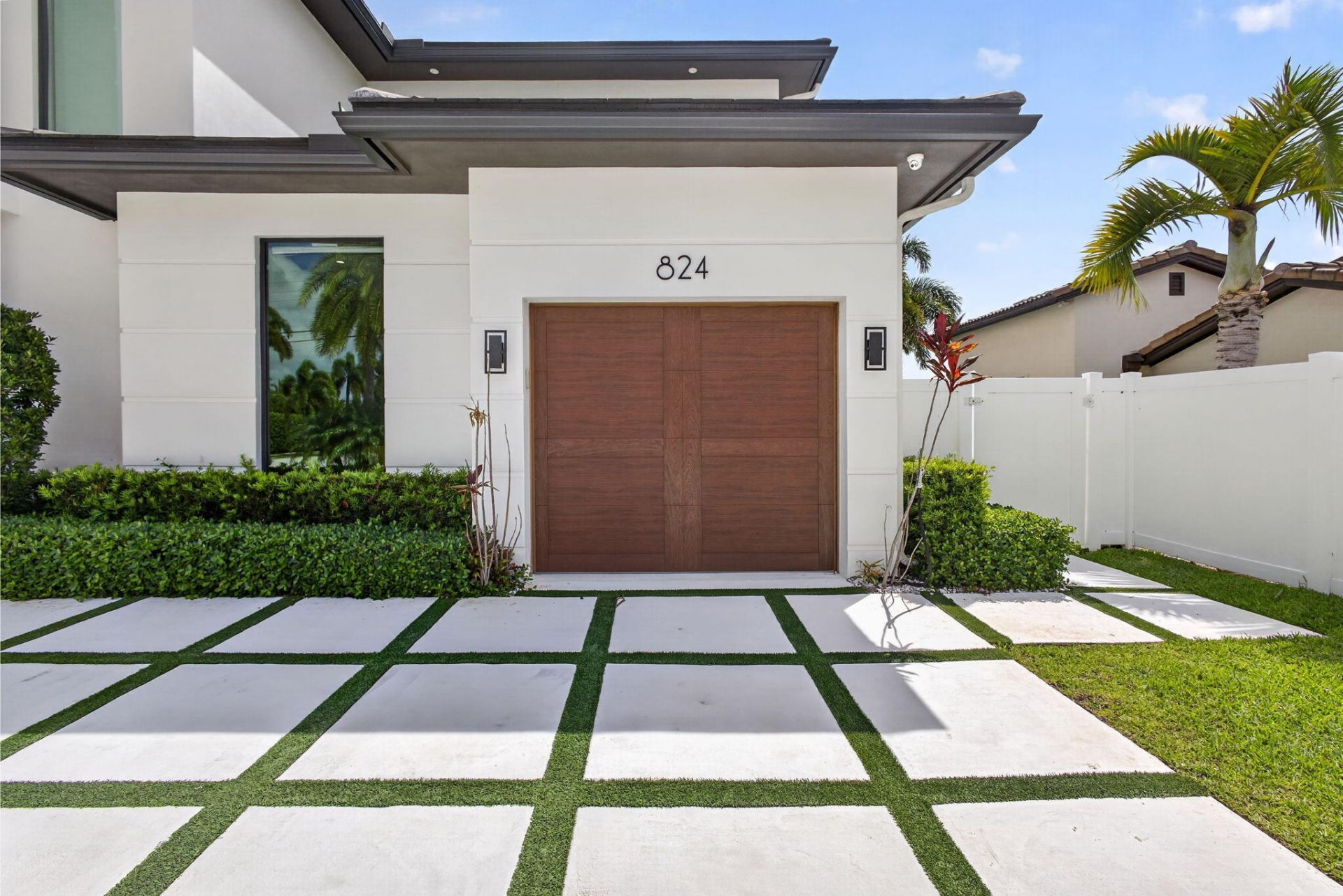 824 Shore Drive, North Palm Beach, FL 33408 Photo
