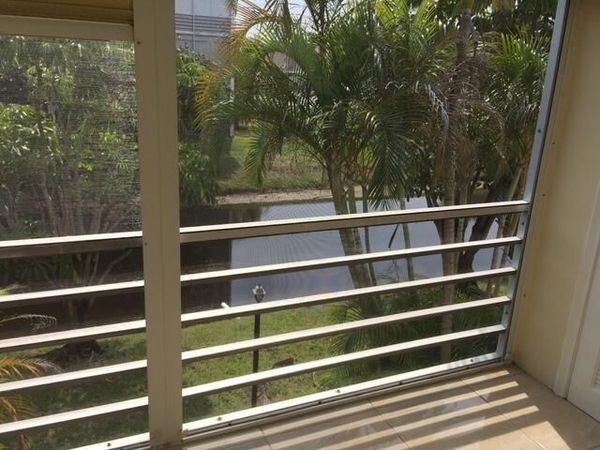4222 INVERRARY Boulevard, Unit 4813, Lauderhill, FL 33319