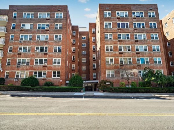 30 E Hartsdale Avenue , Unit 3L, Hartsdale, NY 10530