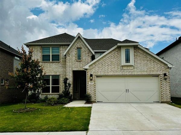 1212 Rosebay Drive , Justin, TX 76247