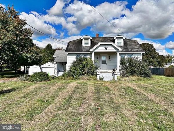 449 FRONT STREET, HOUSTON, DE 19954