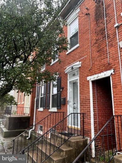 928 E MARKET STREET , YORK, PA 17403