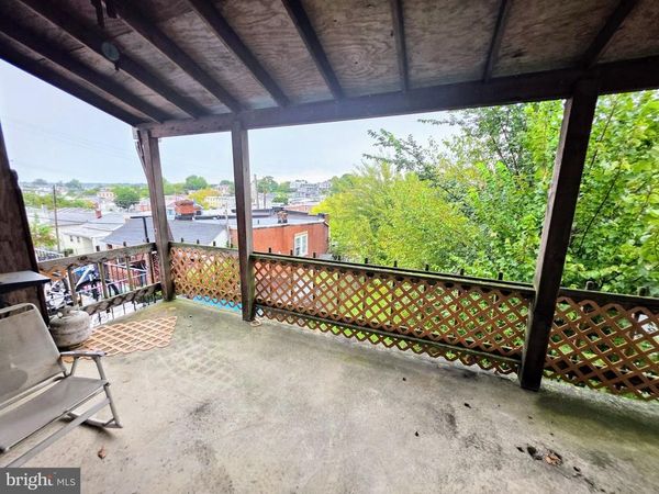 607 SANDY STREET , NORRISTOWN, PA 19401