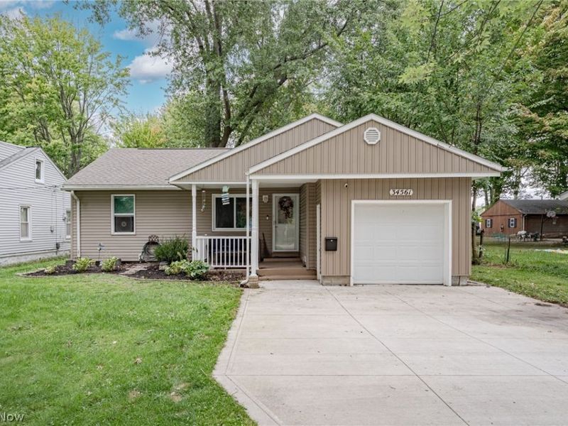 34561 Roberts Road, Eastlake, OH 44095 Photo 1