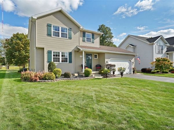 5127 Briercliff Drive, Hamburg, NY 14075