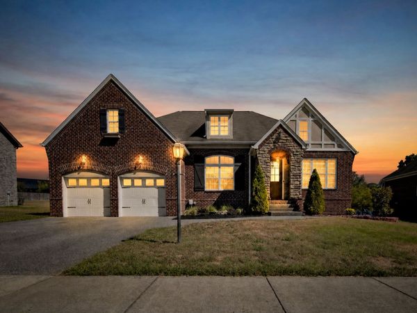 2513 Hessey Pass, Mount Juliet, TN 37122