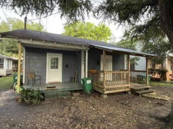 1505 Roosevelt Street, Pascagoula, MS 39567