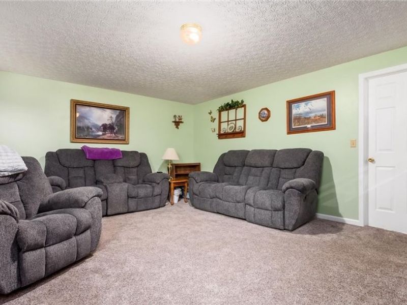5775 School House Road, Frazeysburg, OH 43822 Photo 23