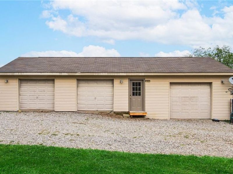 5775 School House Road, Frazeysburg, OH 43822 Photo 33