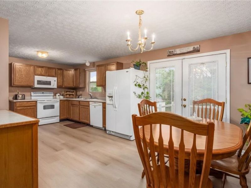 5775 School House Road, Frazeysburg, OH 43822 Photo 7