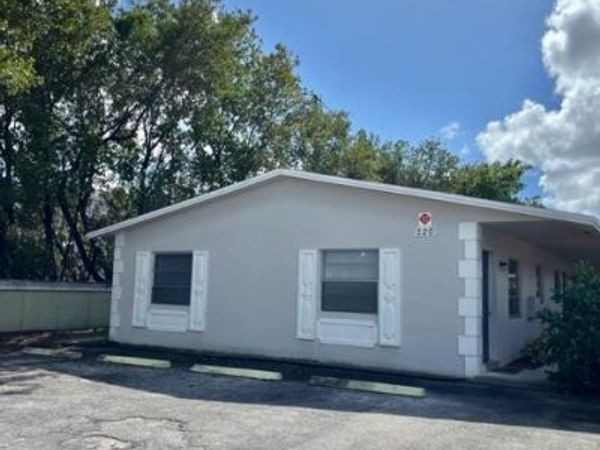 220 SW 8TH Street, Unit #2, Fort Lauderdale, FL 33315
