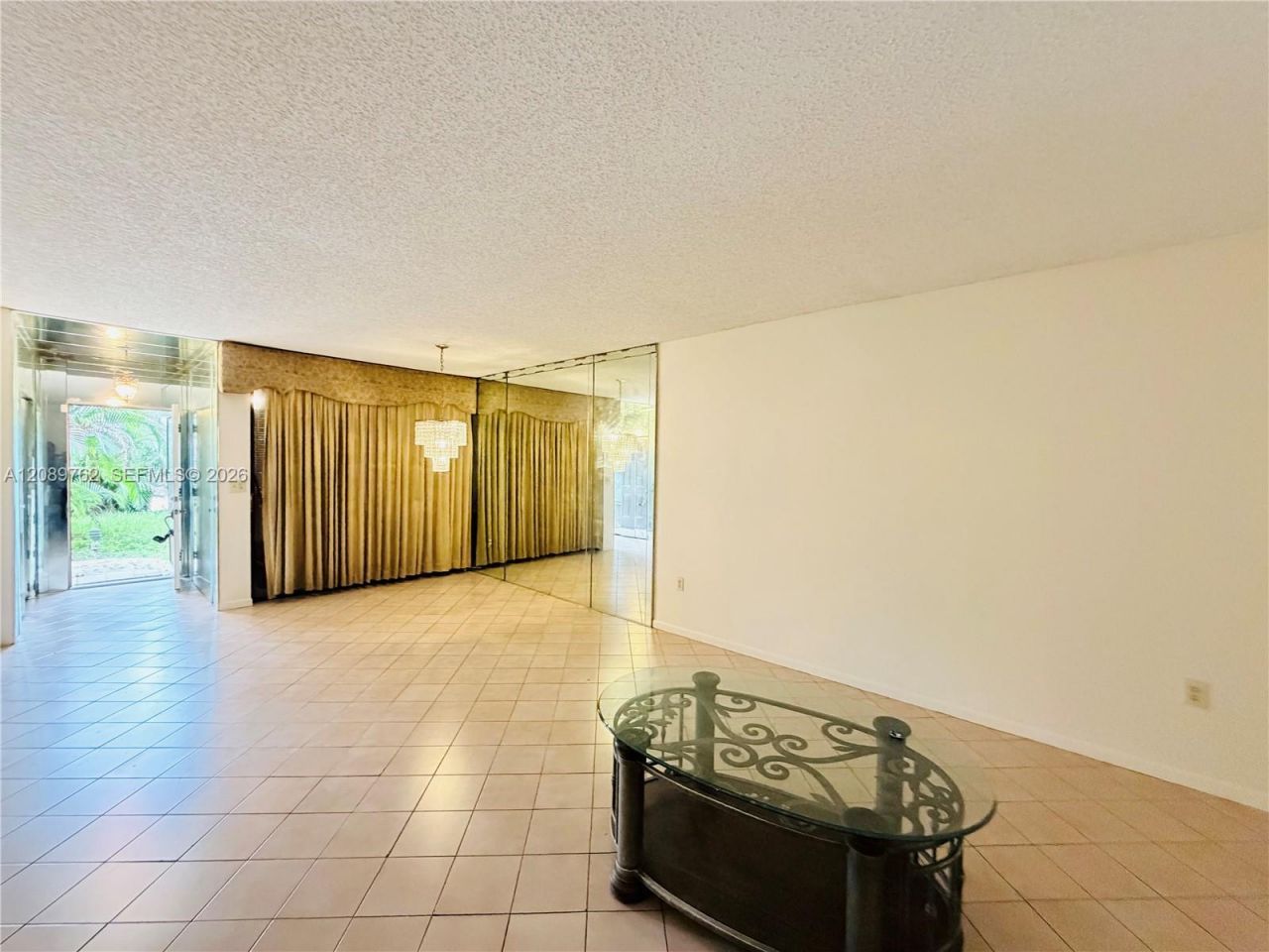 800 NE 199th St, Unit 101D, Miami, FL 33179 Photo
