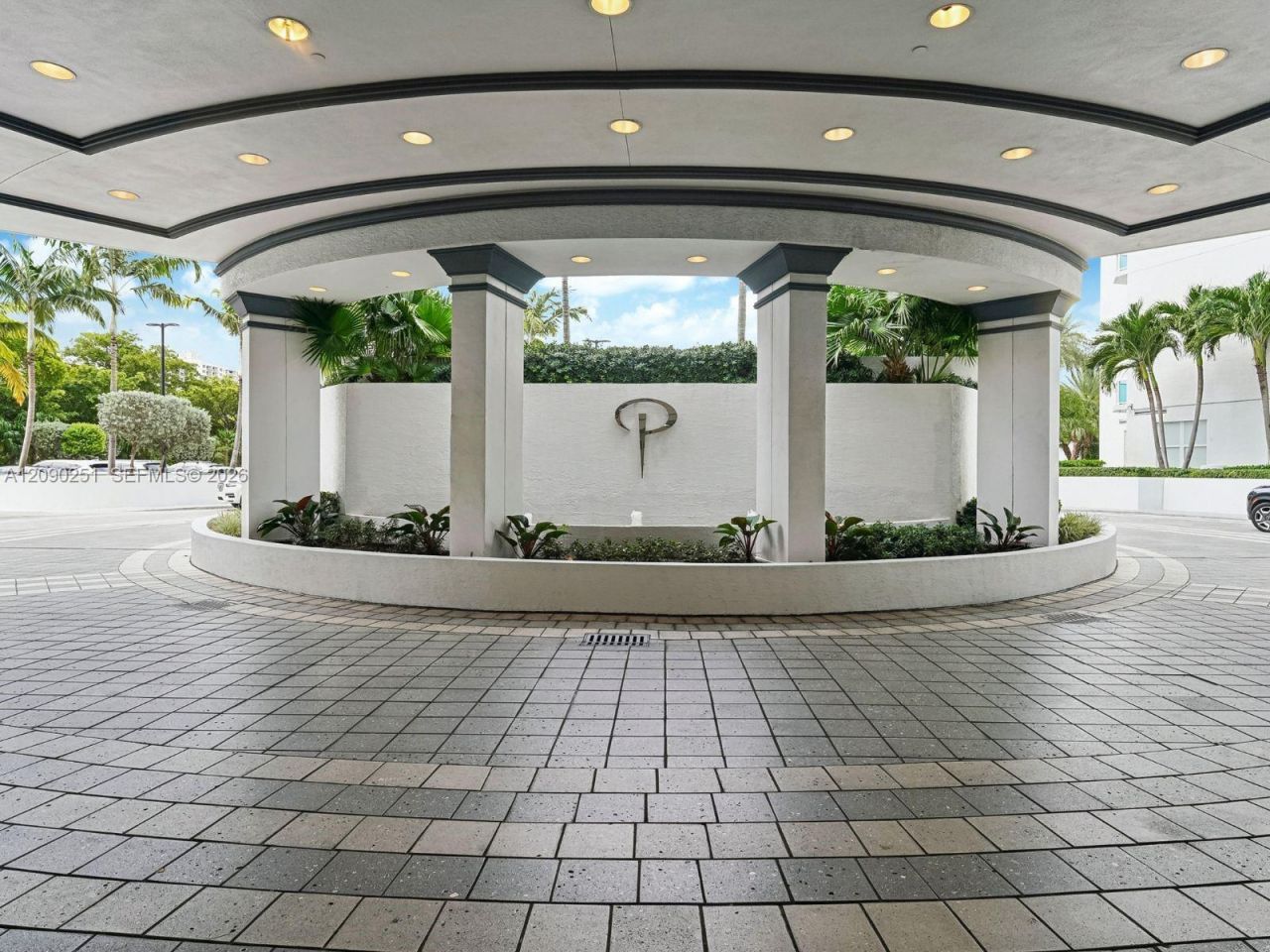 3201 NE 183rd St , Unit 2006, Aventura, FL 33160 Photo