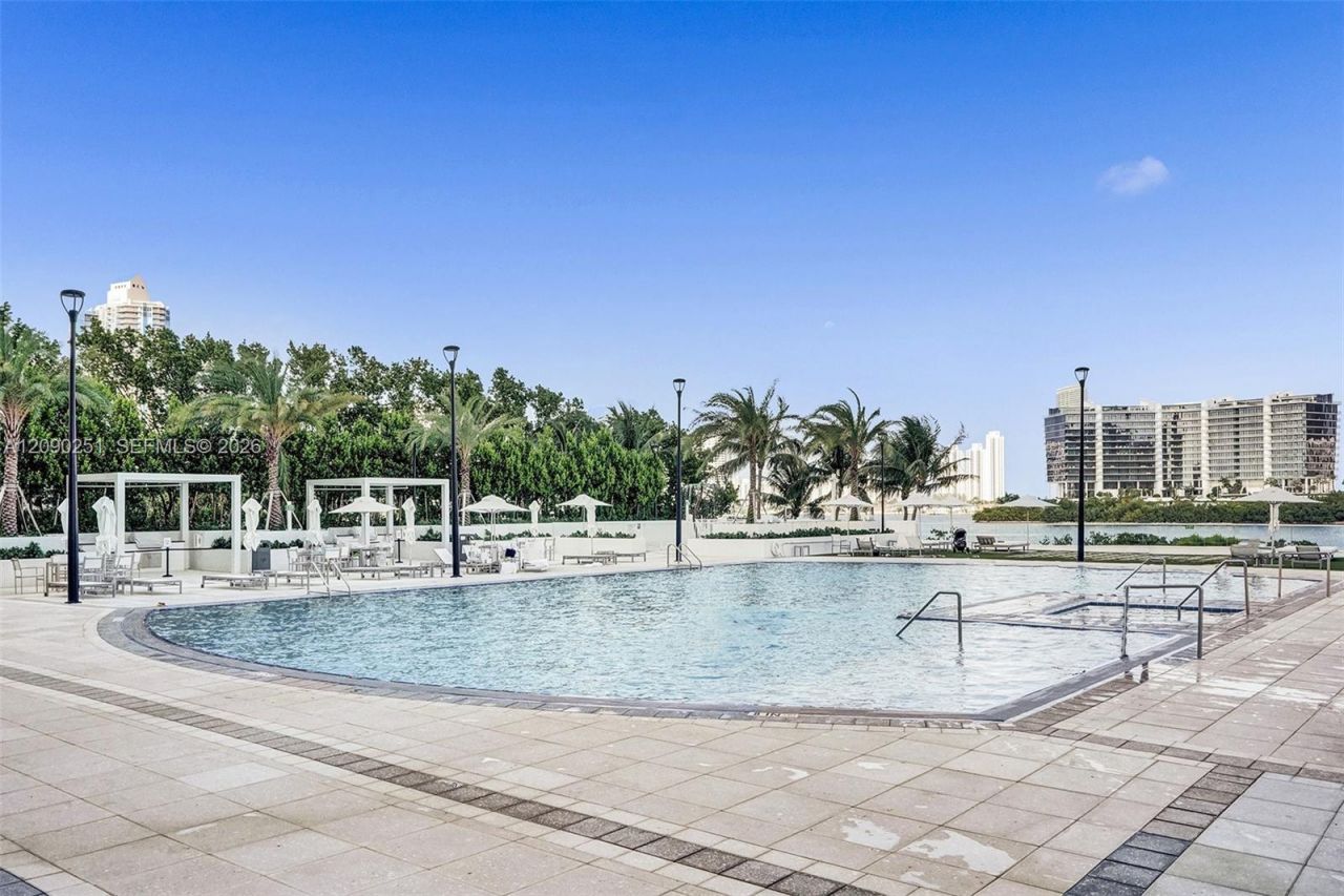 3201 NE 183rd St , Unit 2006, Aventura, FL 33160 Photo