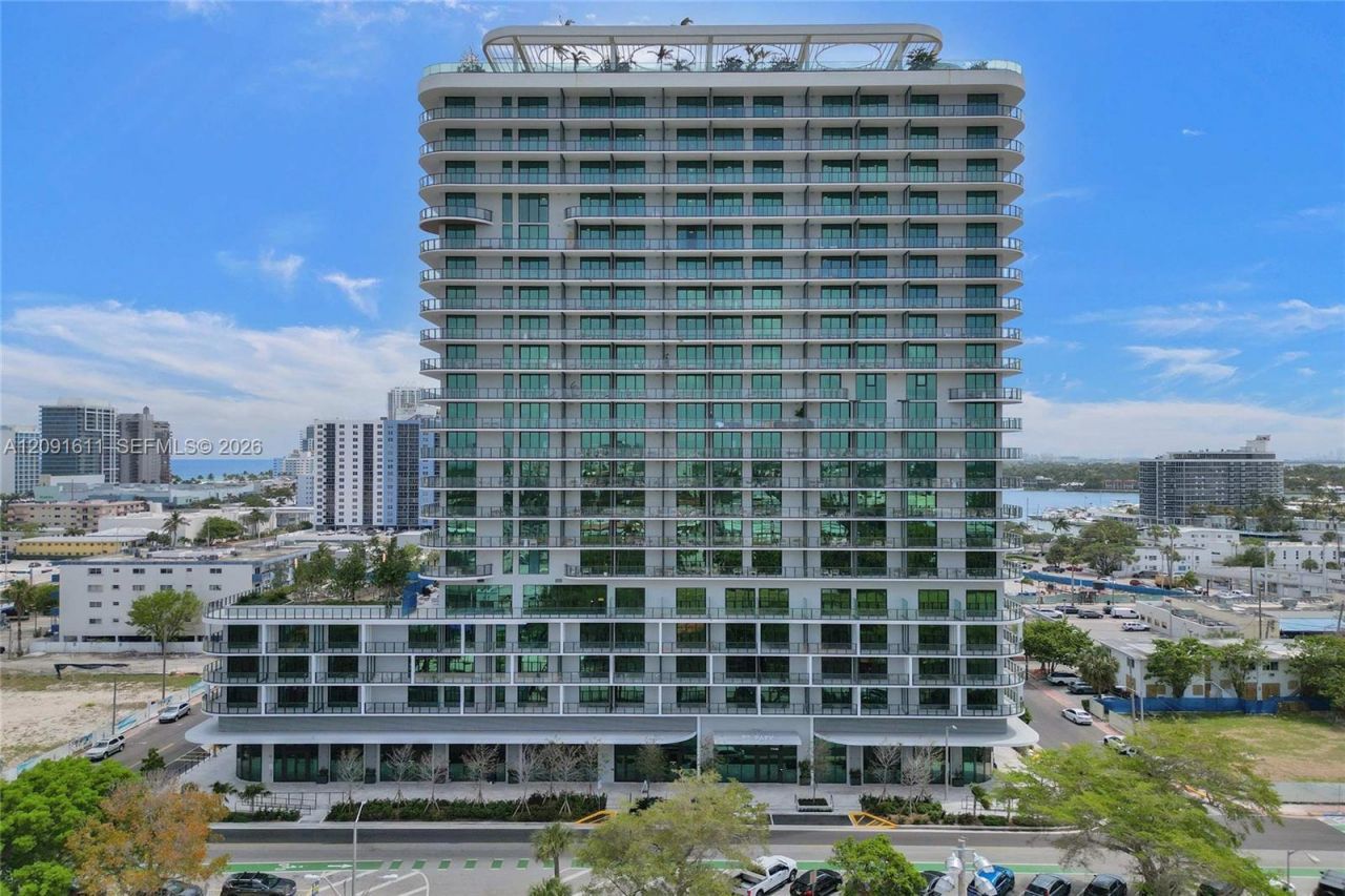 580 72nd St , Unit 813, Miami Beach, FL 33141 Photo