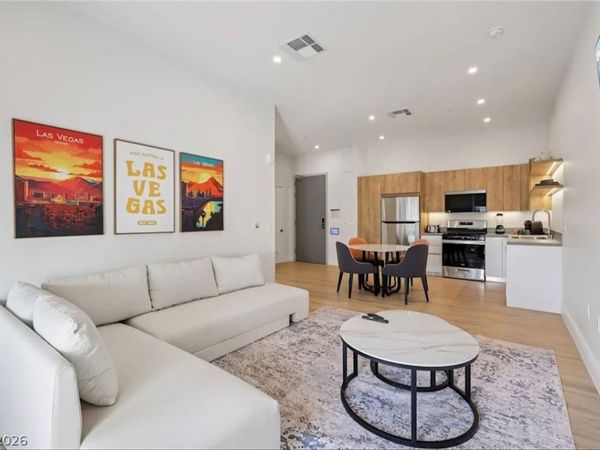 5050 W Russell Road , Unit 121, Las Vegas, NV 89118