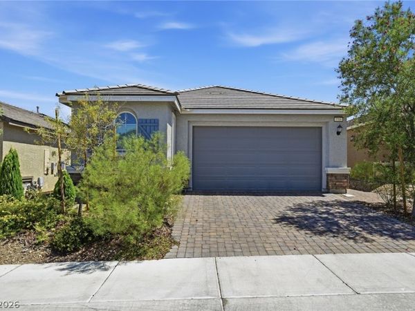 3706 Neblina Drive , Henderson, NV 89052