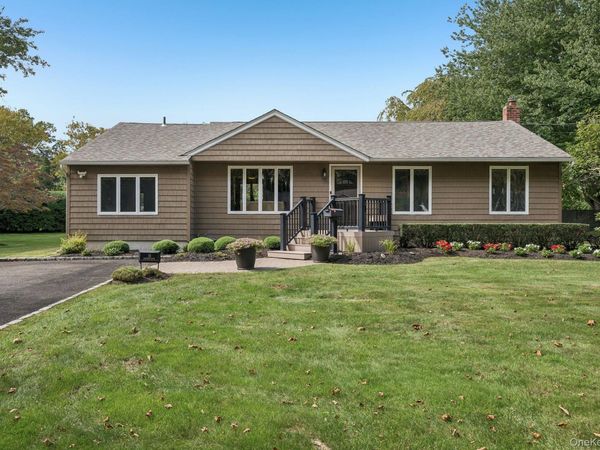 18 Gunther Drive , East Northport, NY 11731