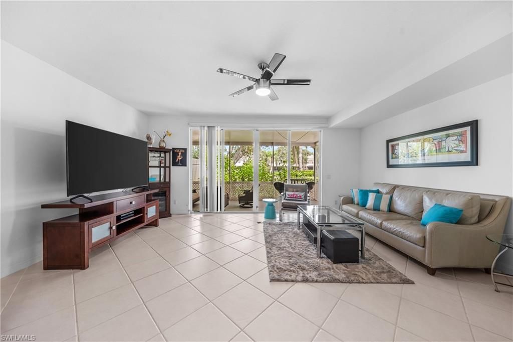 5633 Cove Cir , Unit 58, Naples, FL 34119 Photo