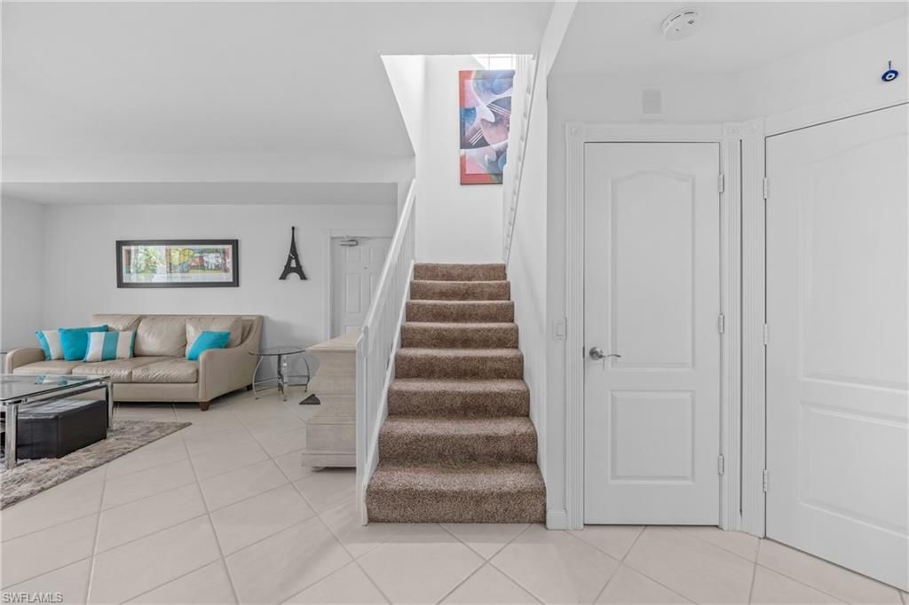 5633 Cove Cir , Unit 58, Naples, FL 34119 Photo
