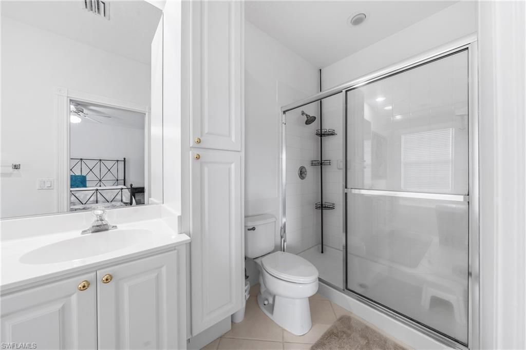 5633 Cove Cir , Unit 58, Naples, FL 34119 Photo