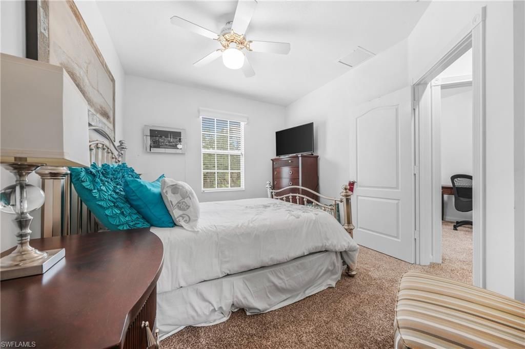 5633 Cove Cir , Unit 58, Naples, FL 34119 Photo