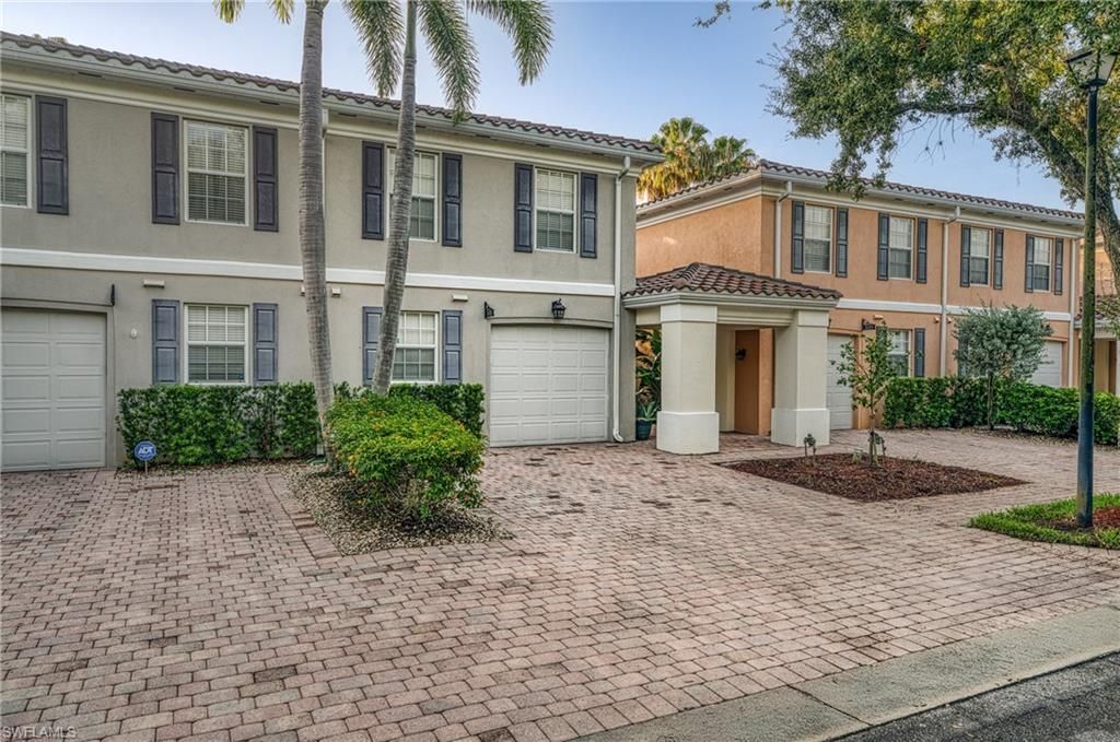 5633 Cove Cir , Unit 58, Naples, FL 34119 Photo