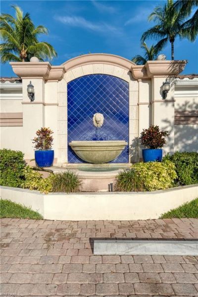 5633 Cove Cir , Unit 58, Naples, FL 34119 Photo