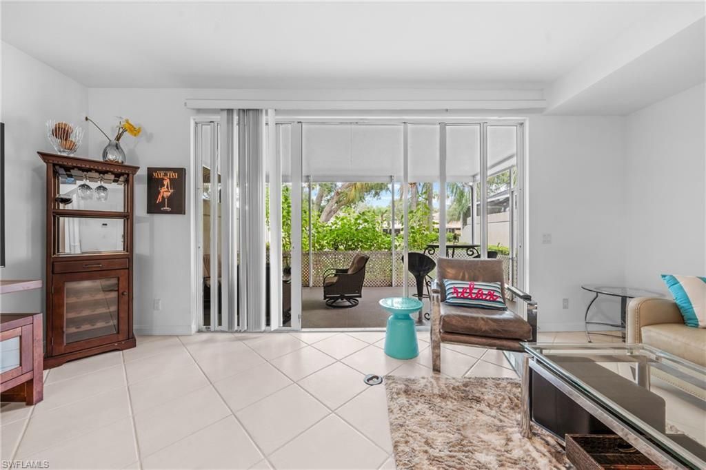 5633 Cove Cir , Unit 58, Naples, FL 34119 Photo