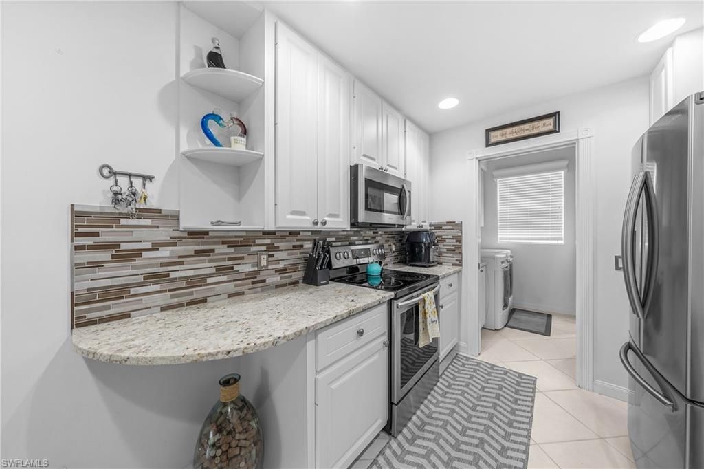 5633 Cove Cir , Unit 58, Naples, FL 34119 Photo