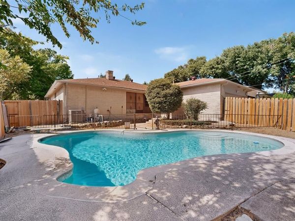 4714 Chilton Drive, Dallas, TX 75227