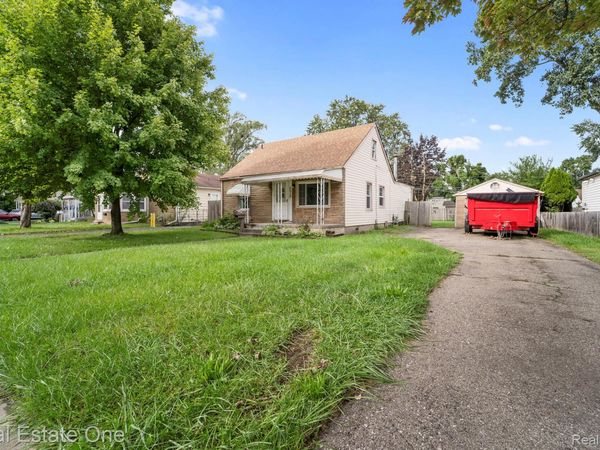 6628 Buck Street , Taylor, Mi 48180