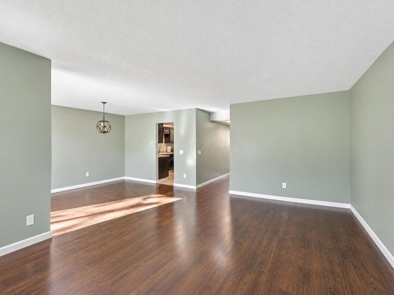 4997 Chuckleberry Lane, Unit 7, Westerville, OH 43081 Photo 6