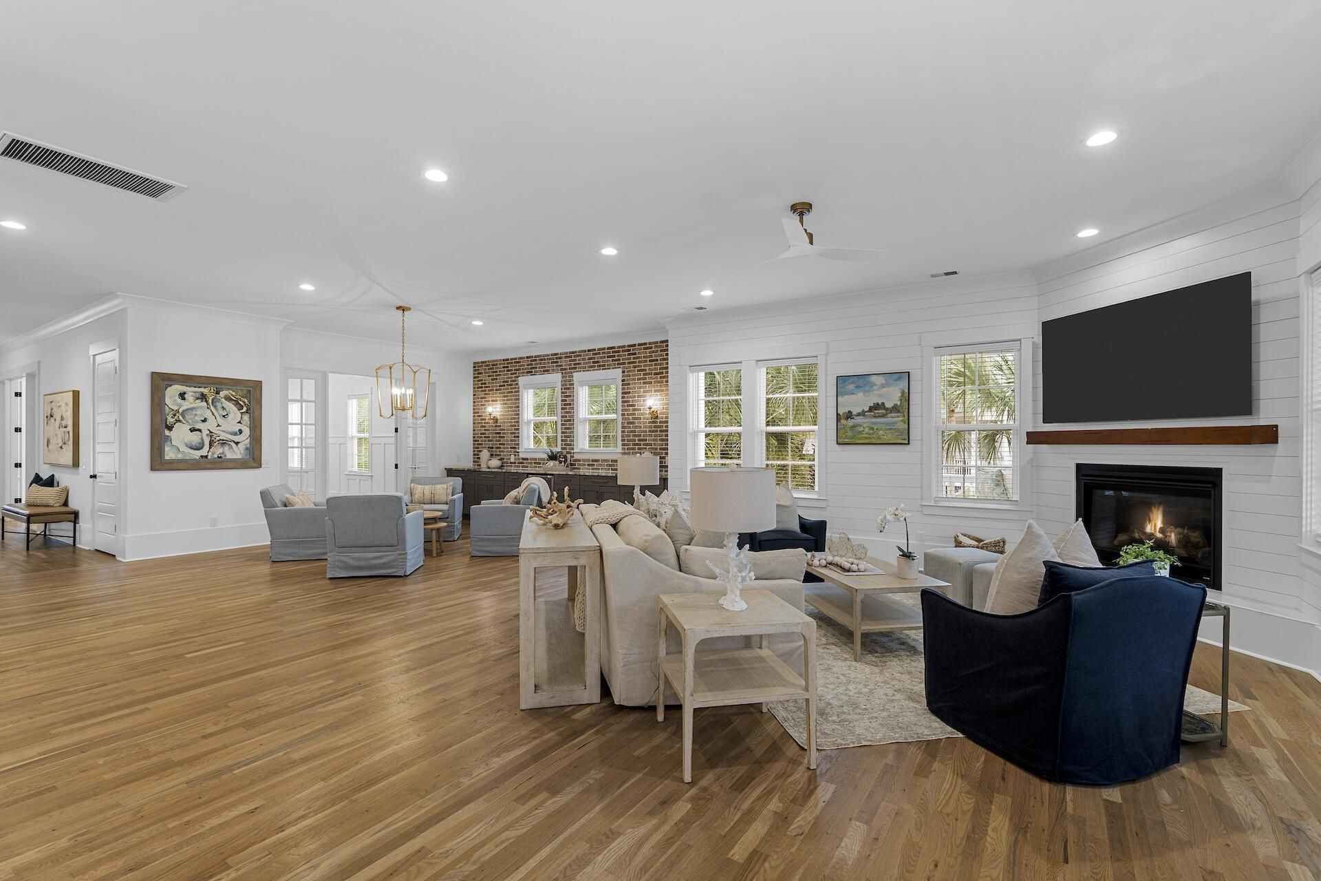 2108 Cape Jasmine Court Photo 11
