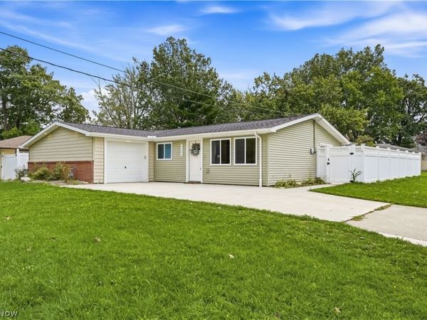 6483 Christene Boulevard, Brook Park, OH 44142