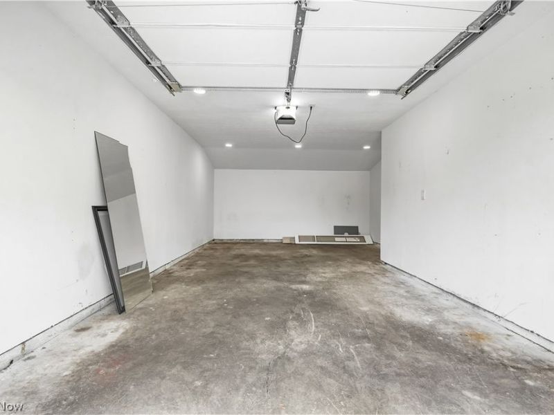 6483 Christene Boulevard, Brook Park, OH 44142 Photo 33