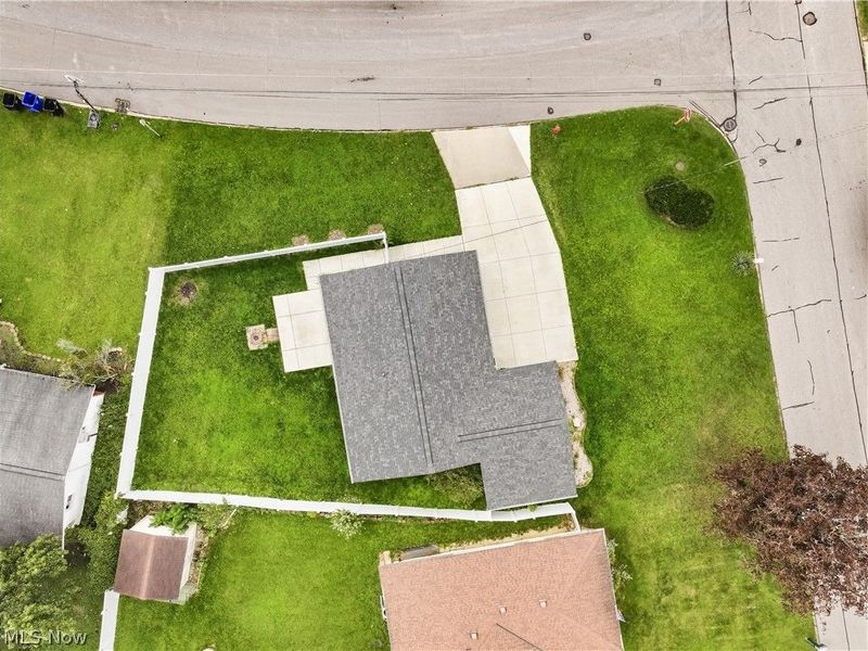 6483 Christene Boulevard, Brook Park, OH 44142 Photo 35